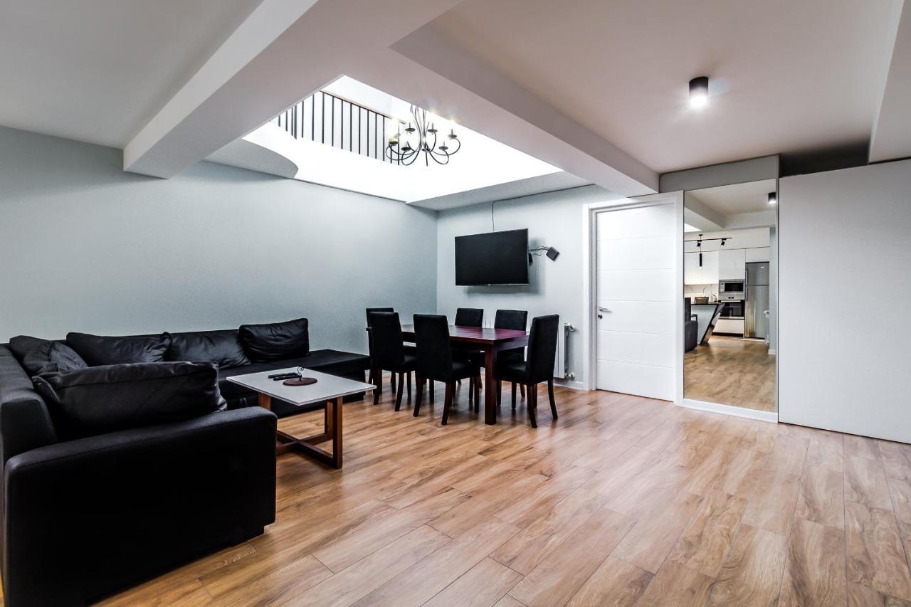 Modern Apartment In Old Тбілісі Екстер'єр фото
