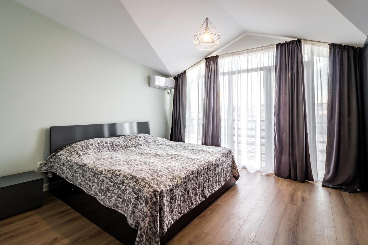 Modern Apartment In Old Тбілісі Екстер'єр фото